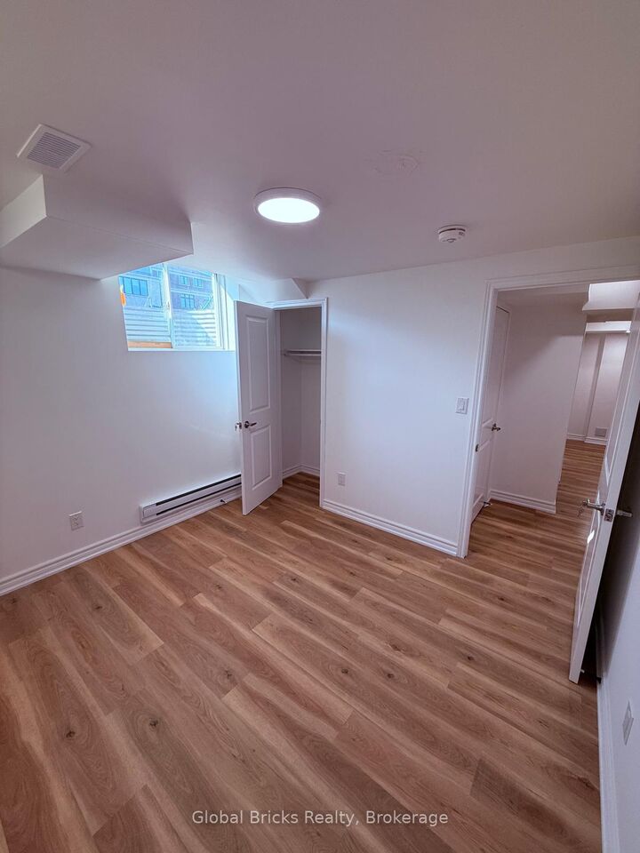 Property Photo:  1033 Trailsview Avenue Bsmt  ON K9A 4K3 