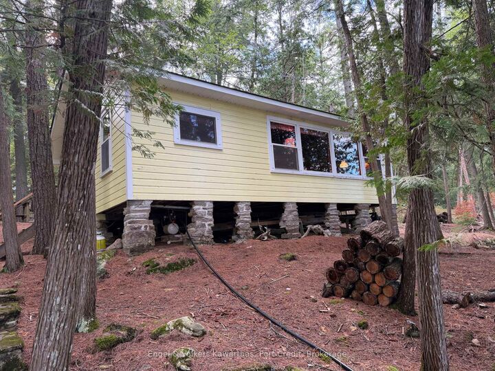 Property Photo:  695 Griggs Island Jack Lake Wao Island  ON K0L 1A0 