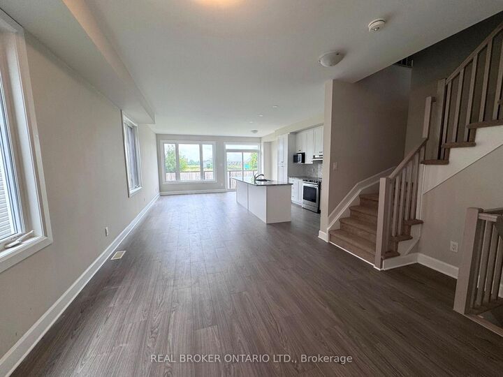 Property Photo:  222 Hooper Street  ON K7C 0W2 
