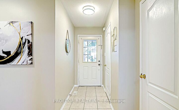 Property Photo: 57 Aldonschool Court ON L1S 0C5