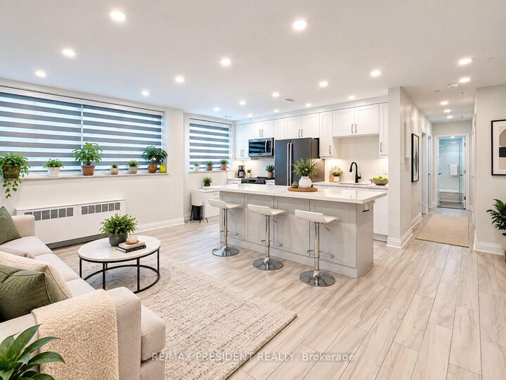 Property Photo: 219 Wilson Avenue 101 ON M5M 3B2