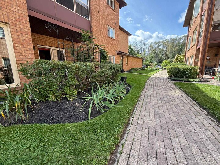 Property Photo:  2181 Walker Avenue 102  ON K9L 1T6 