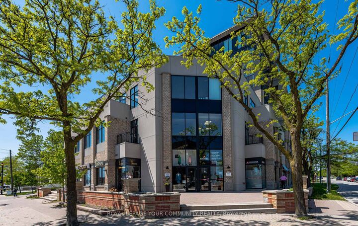 Property Photo:  10376 Yonge Street 704  ON L4C 3B8 