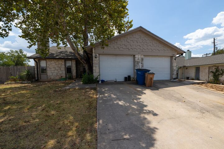 Property Photo: 2401 Singletree Avenue B TX 78727