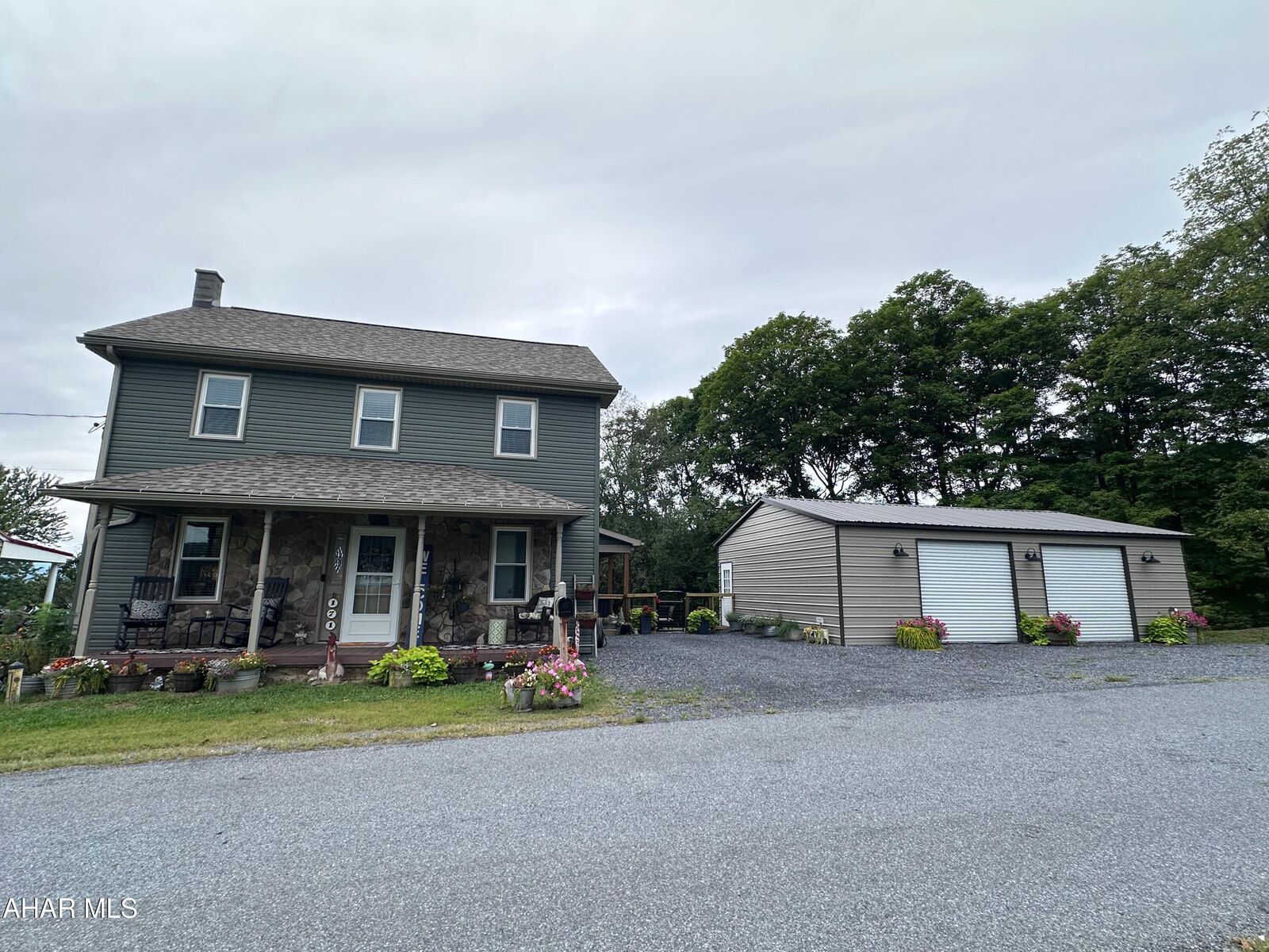 Property Photo: 171 Green Leaf Lane PA 16667
