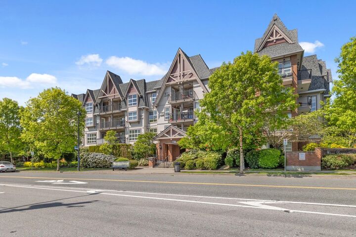 Property Photo:  17769 57 Avenue 222  BC V3S 1H1 