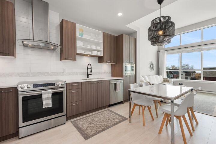 Property Photo:  4690 Hawk Lane 408  BC V4M 0C4 