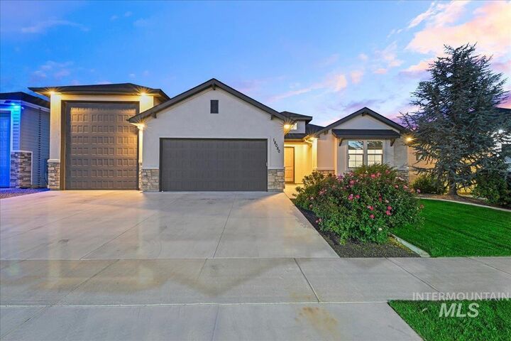 Property Photo:  18080 N Treeline Ave  ID 83687 