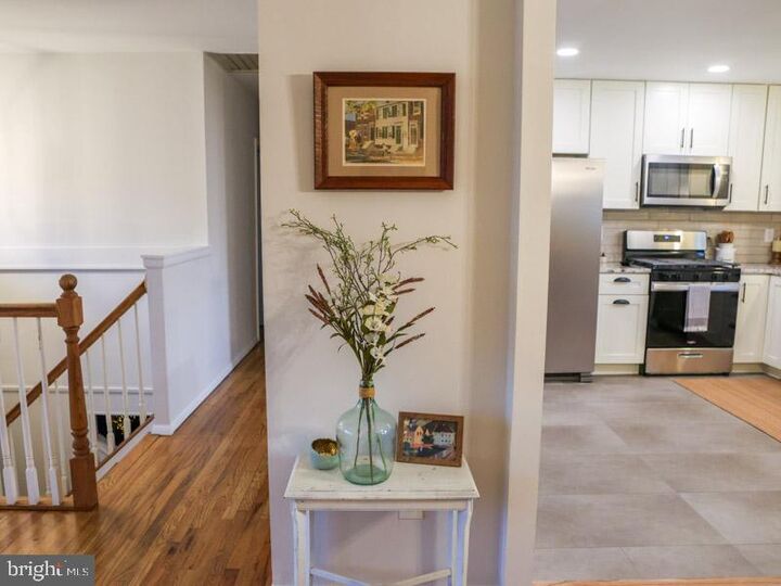 Property Photo:  6 Edgehill Road  NJ 08026 