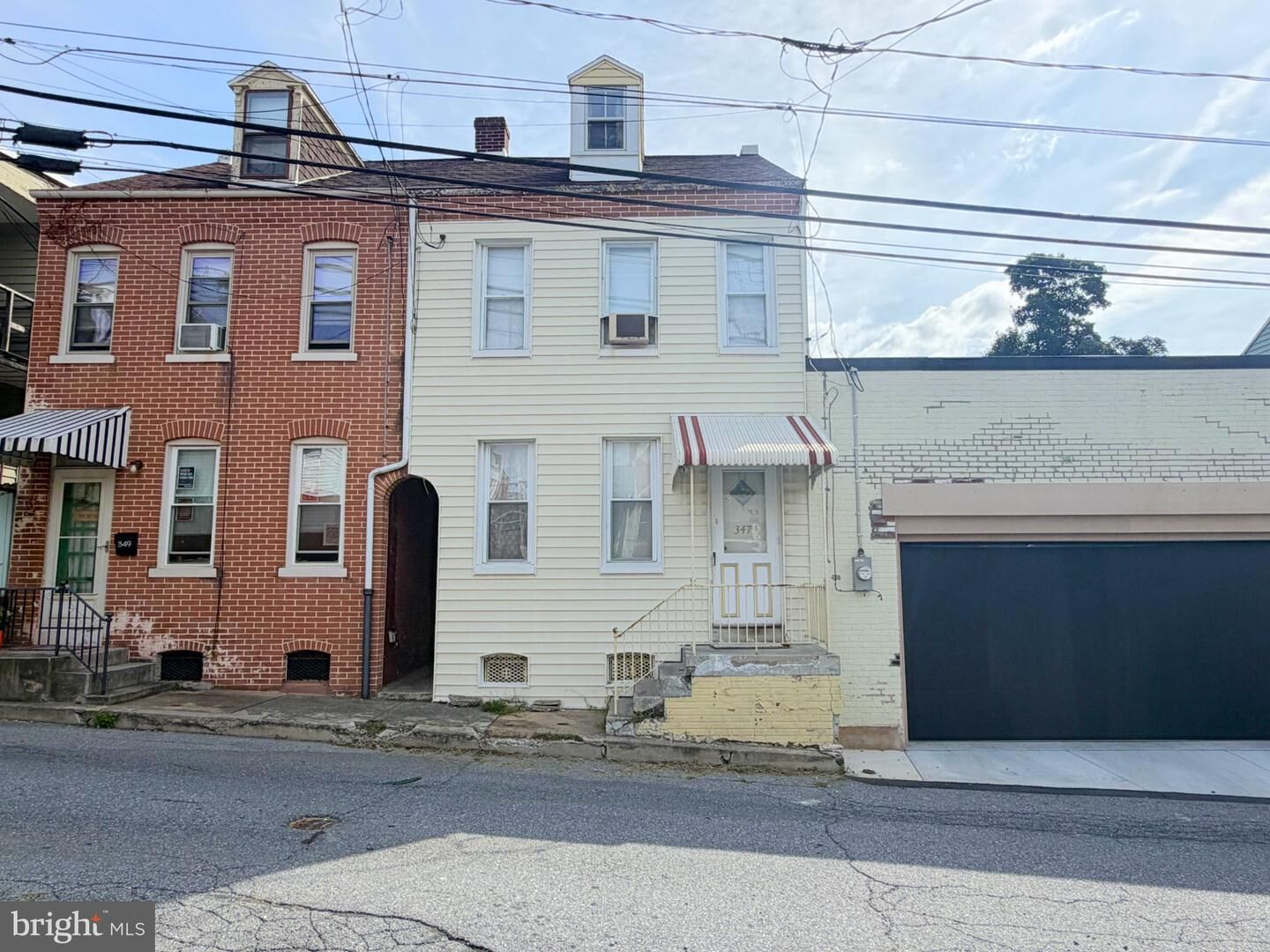 Property Photo: 347 N Concord Street PA 17603