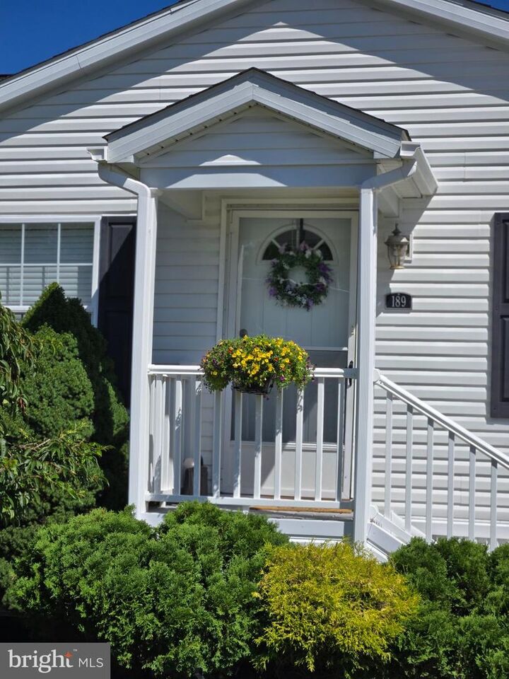 Property Photo:  511 Wrightstown Sykesville Road 189  NJ 08562 