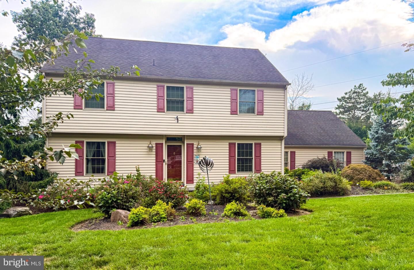Property Photo:  4454 Farm Drive  PA 18104 