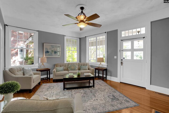 Property Photo:  305 Saluda  SC 29205 