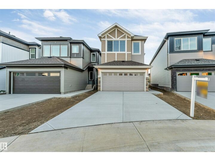 Property Photo:  908 17 Av NW  AB T6T 2X8 