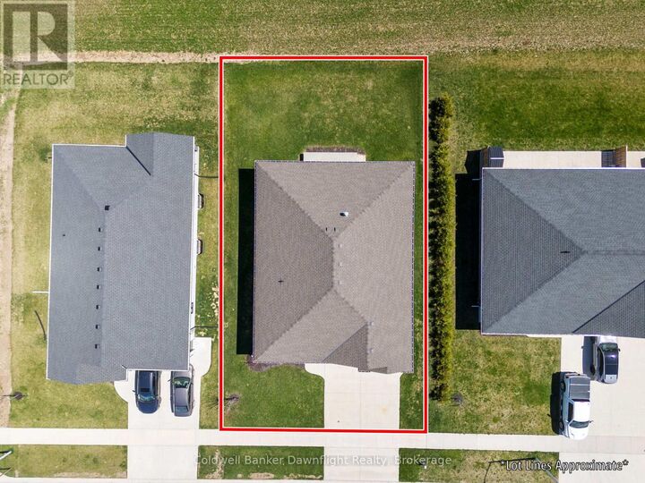 Property Photo:  714 Gloria Street  ON N0M 1H0 