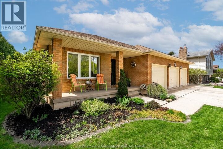 Property Photo:  413 Baldoon Road  ON N7L 5H2 
