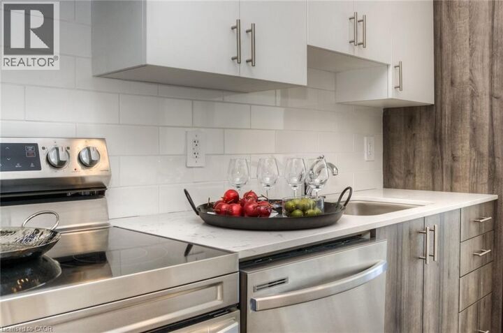 Property Photo: 1442 Highland Road West 904 ON N2N 0C9