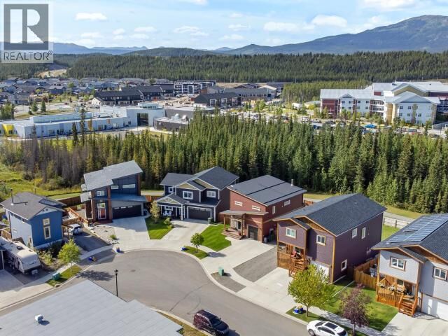 Property Photo:  16 Iskoot Crescent  YT Y1A 0P5 