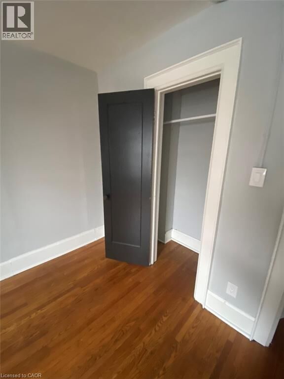 Property Photo:  216 King Street South 1  ON N2J 1R3 