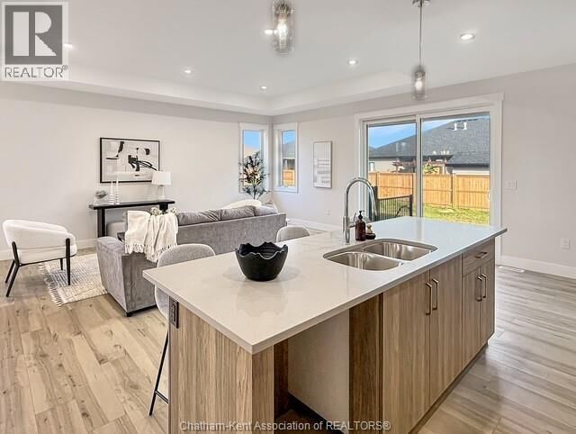 Property Photo:  25 Duskridge Road  ON N7L 0G7 