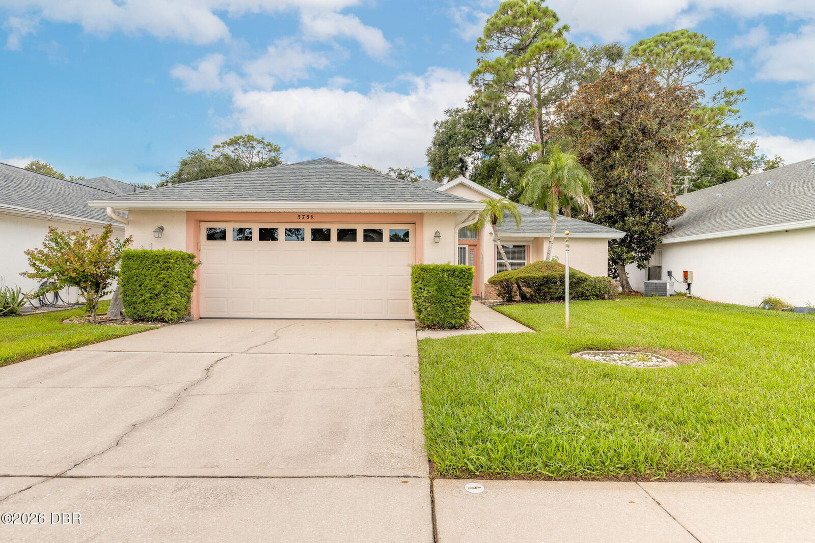Photo de la propriété: 5788 Heathermere Lane FL 32127