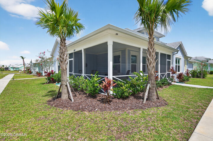 Property Photo: 663 Lost Shaker Way FL 32124