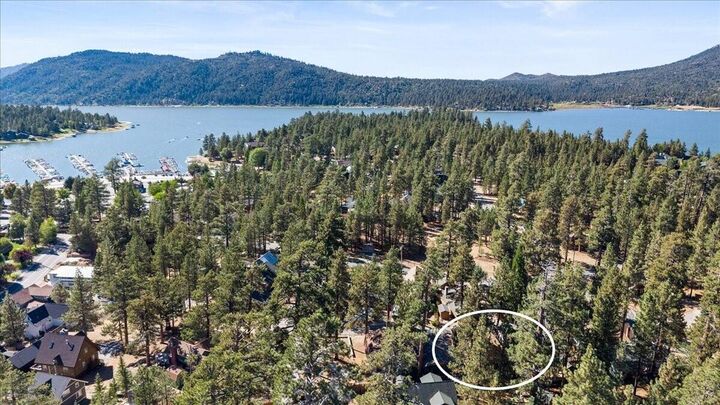 Property Photo:  432 Chip-O-Wood  CA 92315 