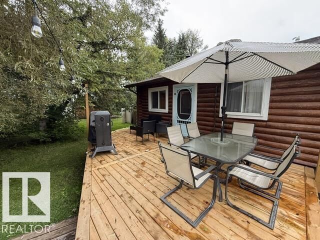 Property Photo:  464009 Rge Road 63 22  AB T0C 0T0 
