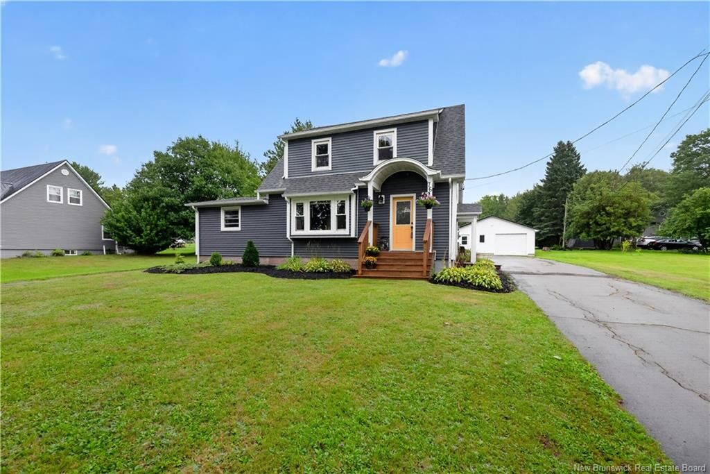 Property Photo:  76 Renfrew  NB E4Z 4S9 