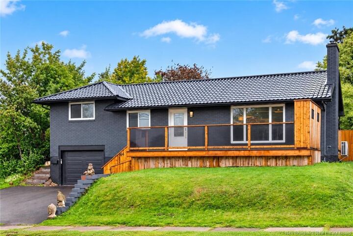 Property Photo:  64 Athlone Avenue  NB E1E 1S3 