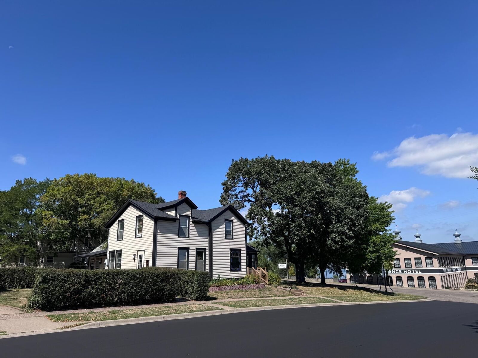 Property Photo:  206 Eddy Street  MN 55033 