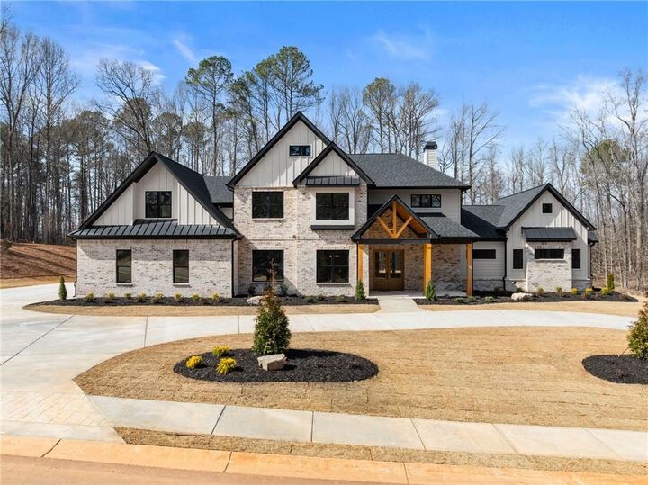 Property Photo:  1178 Pinnacle Drive  GA 30548 