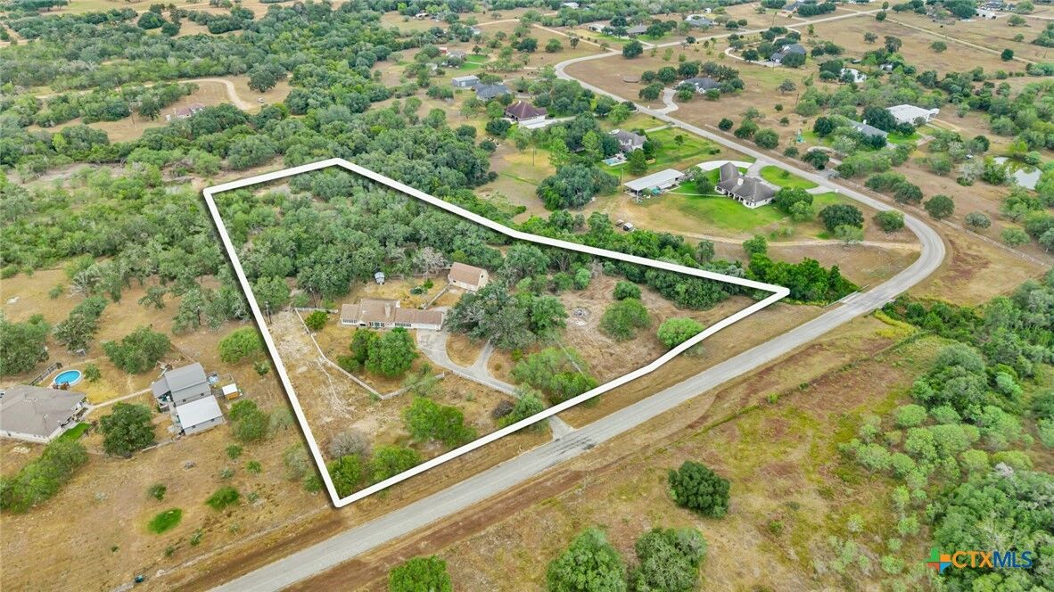 Property Photo:  194 Westpark Avenue  TX 77905 