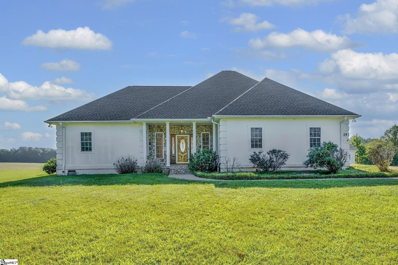 Property Photo: 293 Berry Road SC 29316
