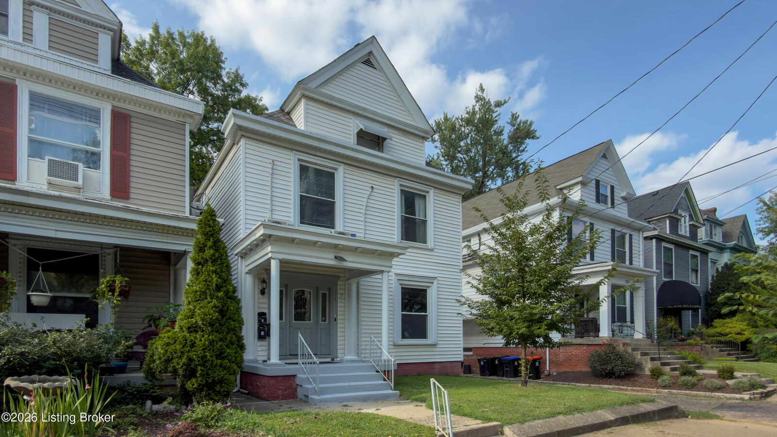 Property Photo: 1313 Highland Ave KY 40204