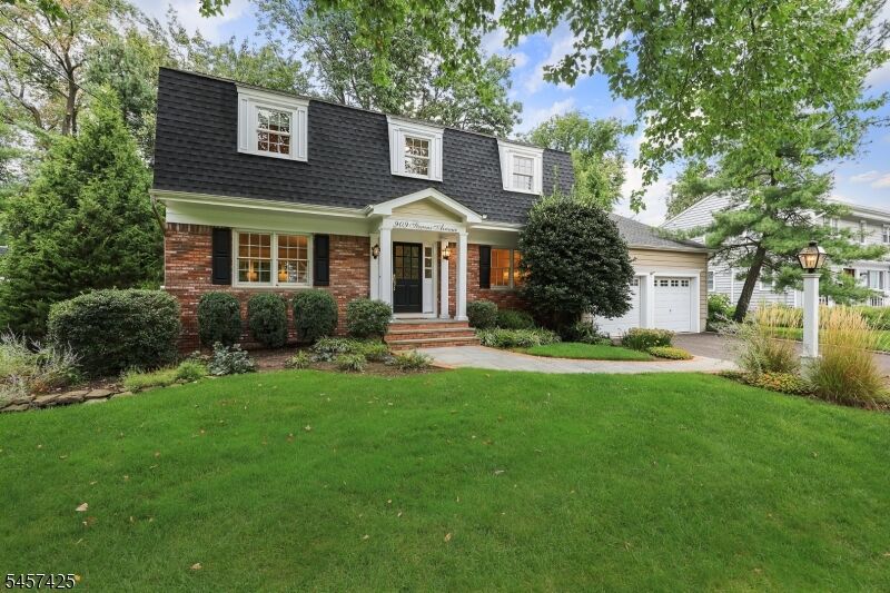 Property Photo: 909 Stevens Avenue NJ 07090