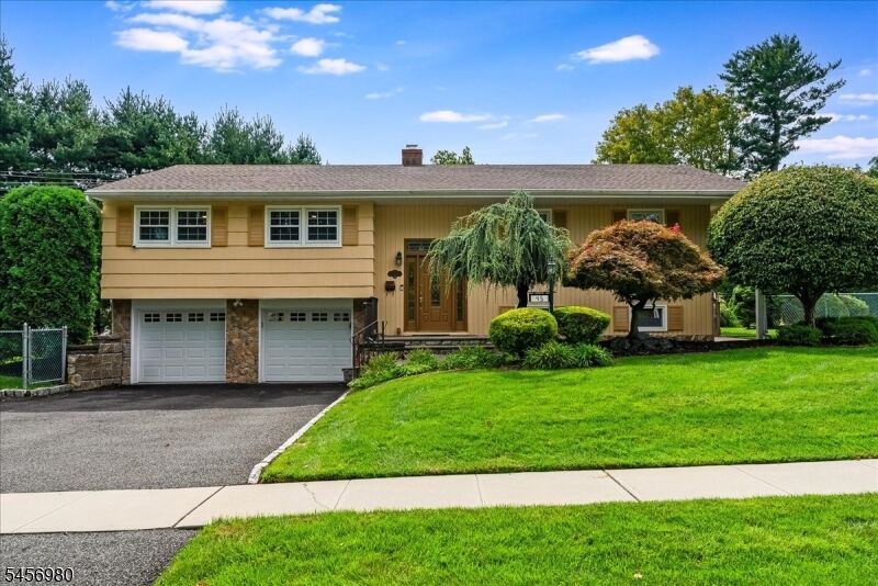 Property Photo:  45 Michael Dr  NJ 07090 