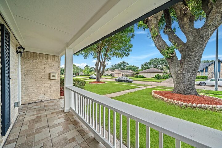 Property Photo: 9227 Vickijohn Drive TX 77031