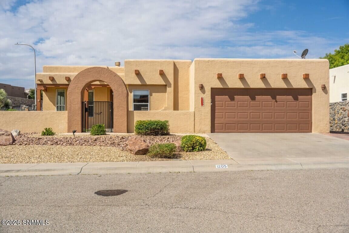 Property Photo:  1205 Percha Creek Way  NM 88011 