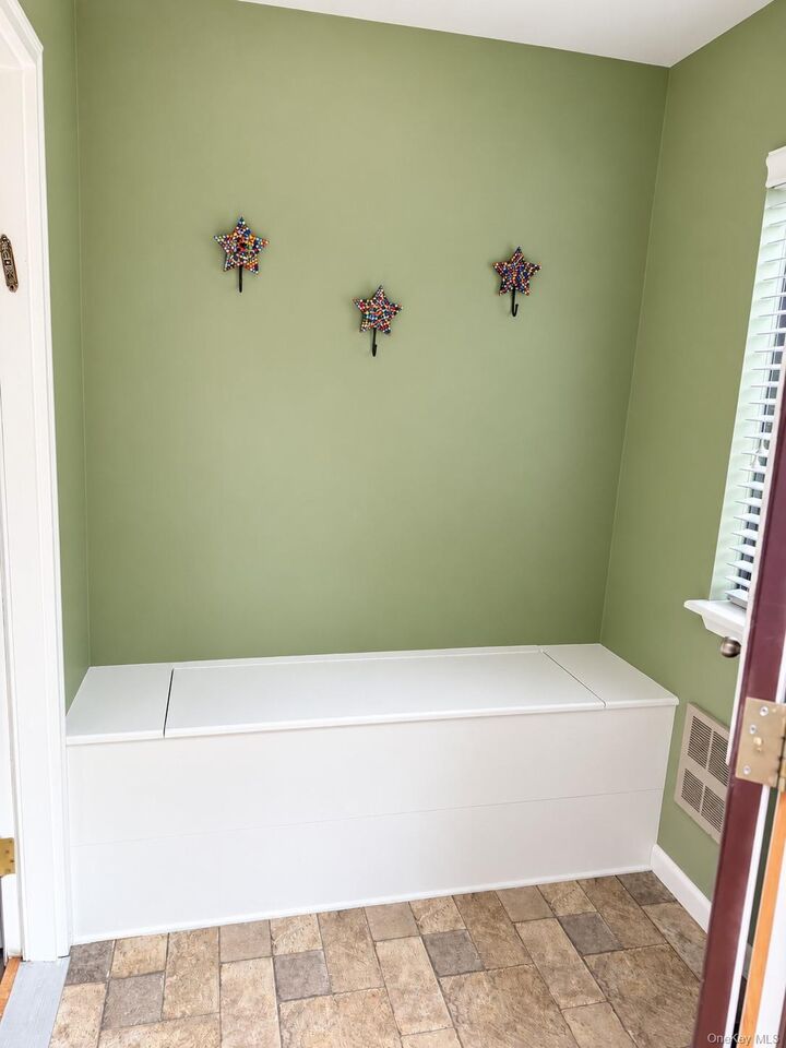 Property Photo:  6 Water Lilly Lane  NY 12701 