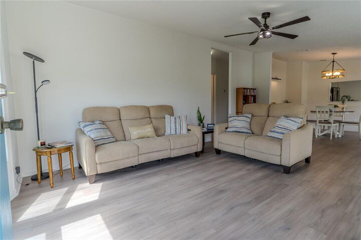 Property Photo:  2693 Cayman Circle R41  FL 32798 