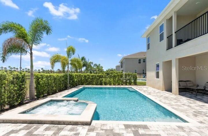 Property Photo: 324 Southfield Street FL 34747