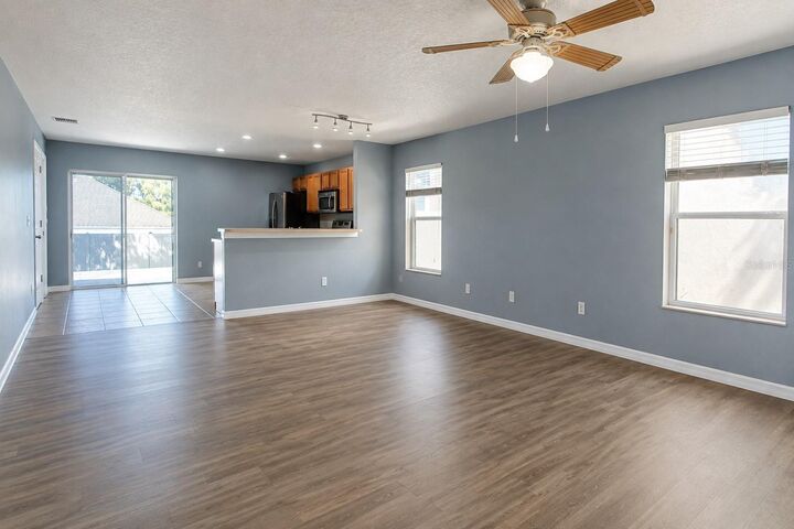 Property Photo: 2257 Martins Run FL 32778