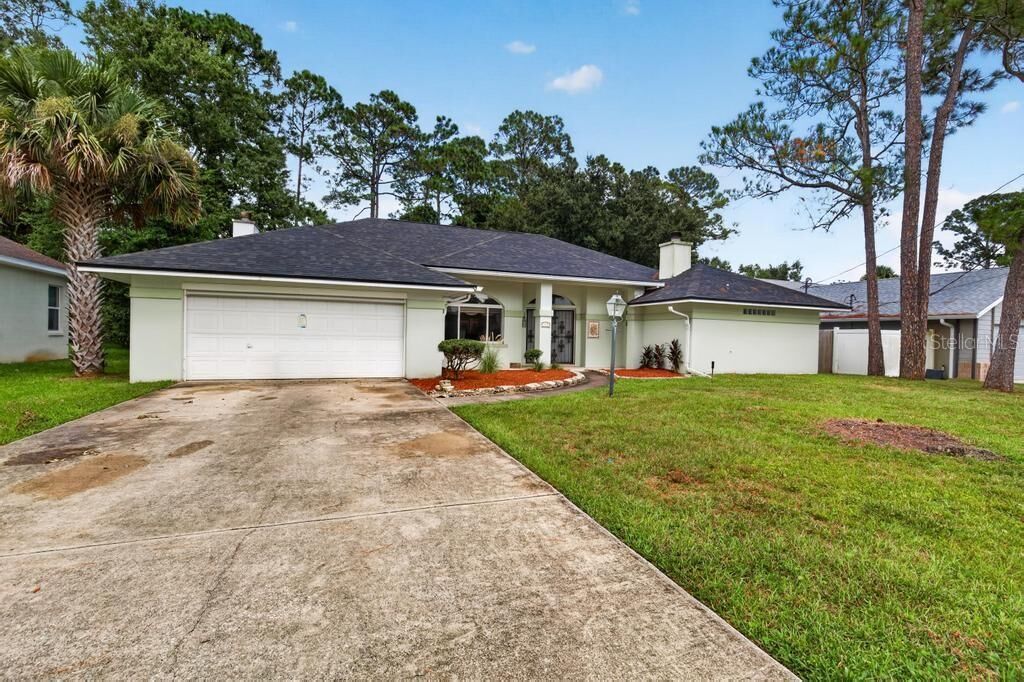 Property Photo:  110 Wellington Drive  FL 32164 