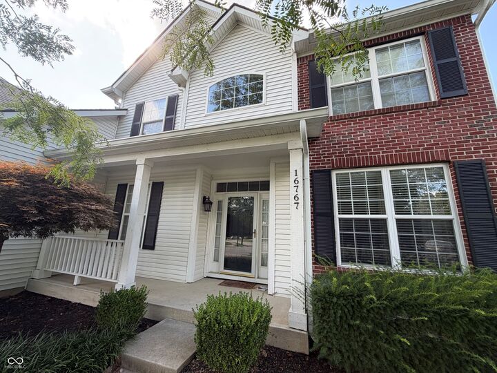Property Photo:  