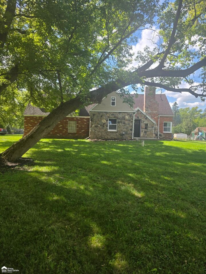 Property Photo:  1491 Iva Street  MI 48509 