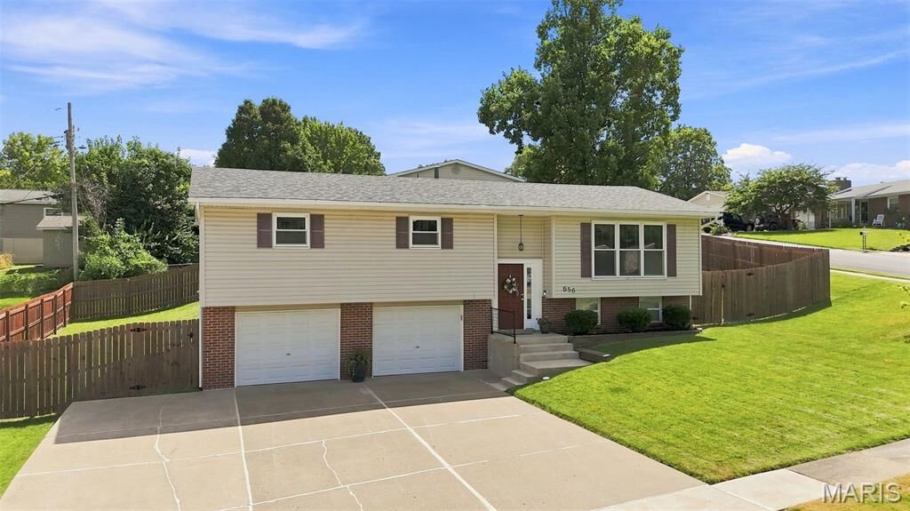 Property Photo:  656 Nancy Drive  MO 63301 