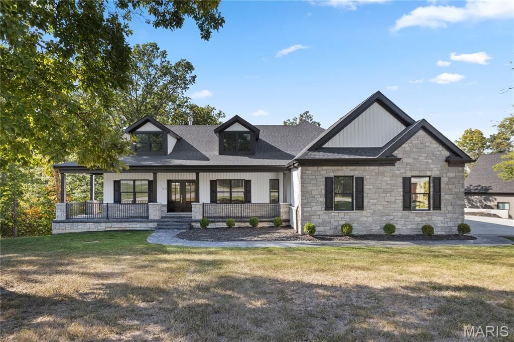 Property Photo:  55 Lake Bend Drive  MO 63389 