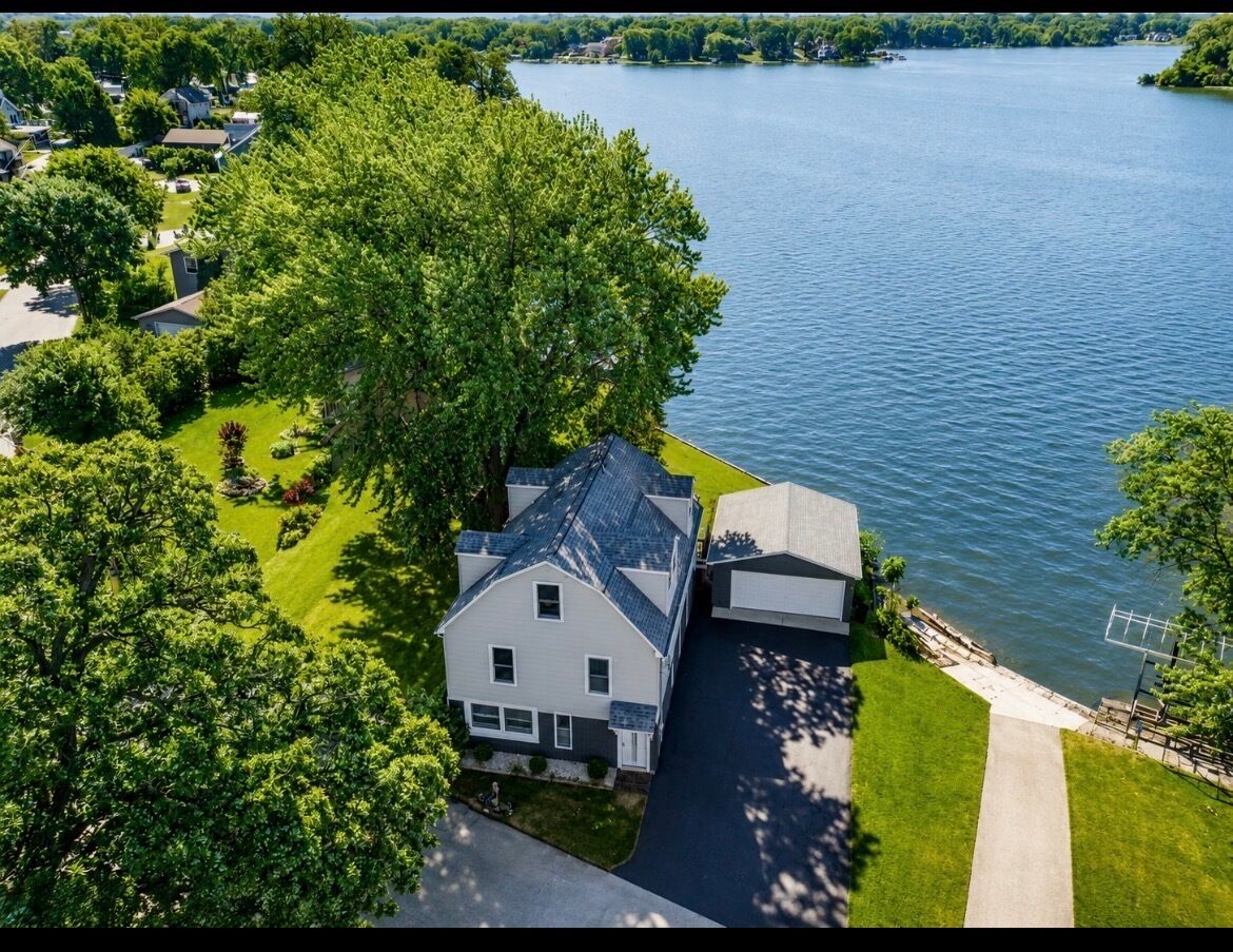 Property Photo: 163 Eagle Point Road IL 60020