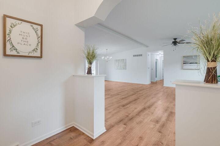 Property Photo:  1403 Equestrian Drive  IL 60030 